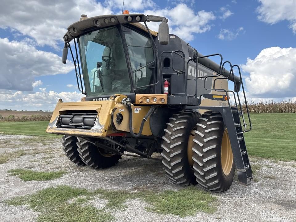 Image of CLAAS Lexion 730 Primary image