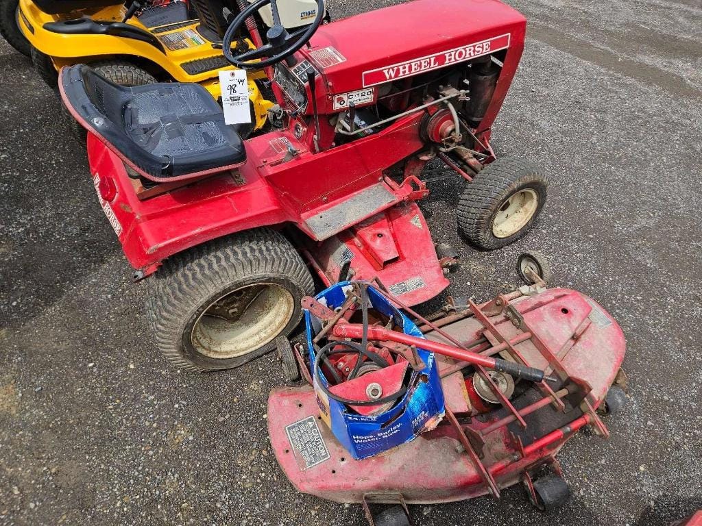 Main image Wheel Horse C-120