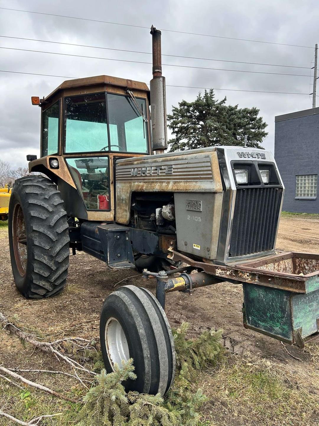 Image of White 2-105 Image 1