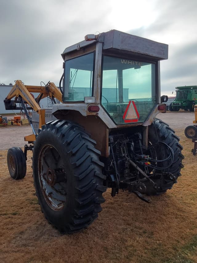 Image of White 2-105 equipment image 4