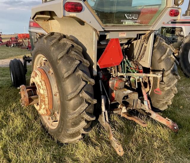 Image of White 2-105 equipment image 4