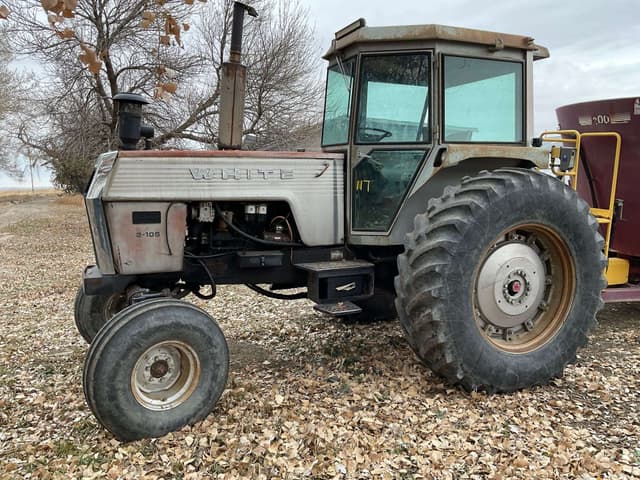 Image of White 2-105 equipment image 1