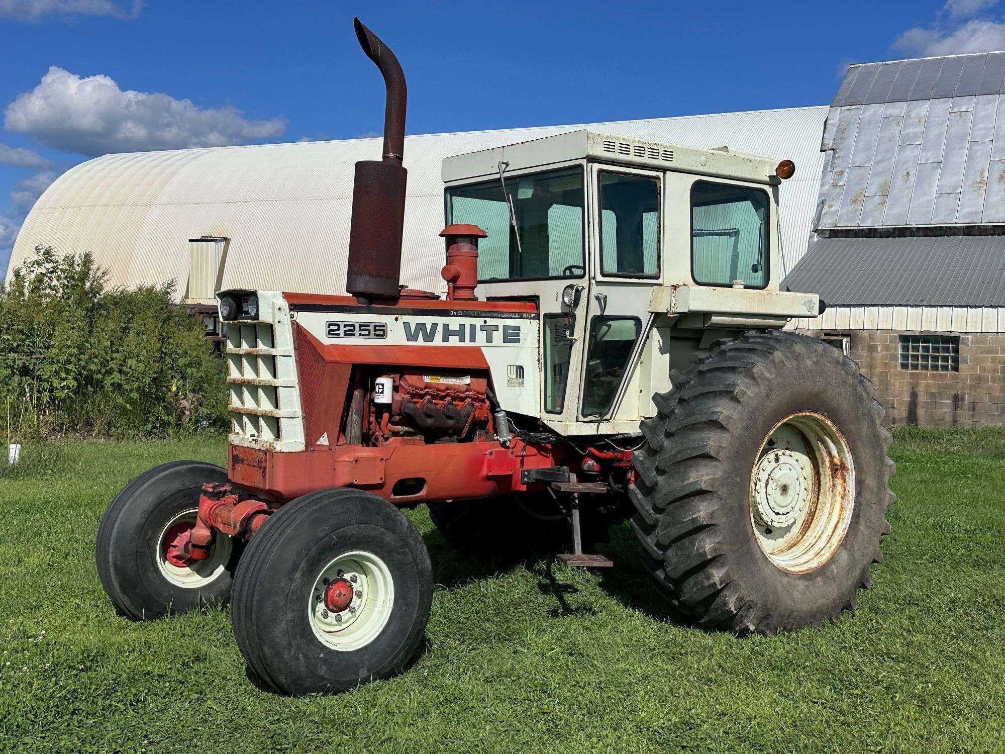 White 2255 Equipment Image0