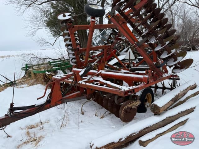 Image of White 271 equipment image 4