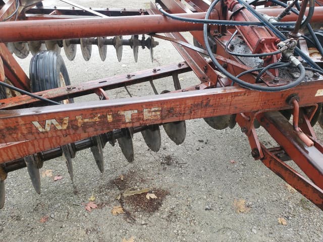 Image of White 255 equipment image 3