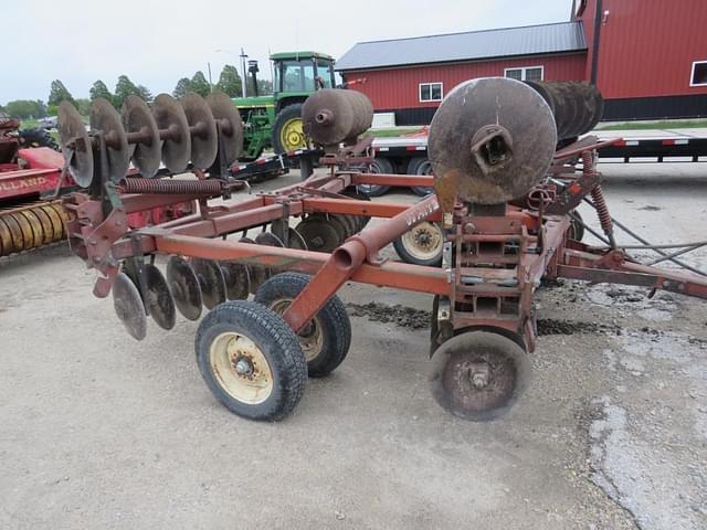Image of White 263 equipment image 1