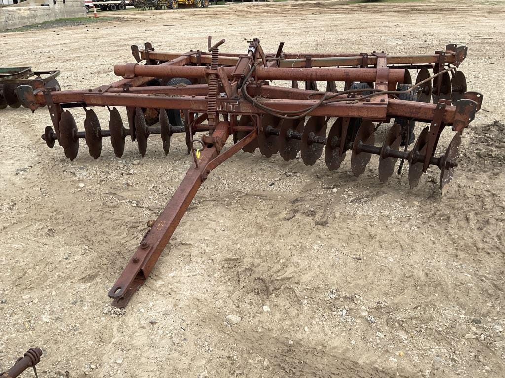 Main image White 263