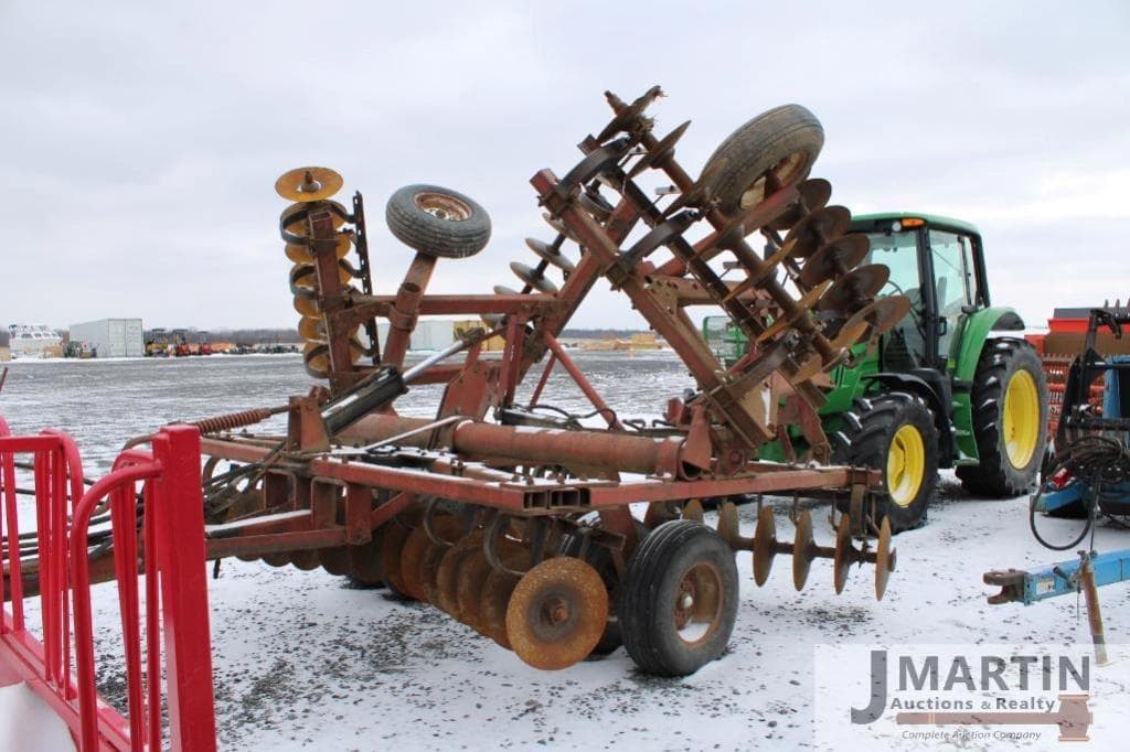 Image of White 271 Primary image