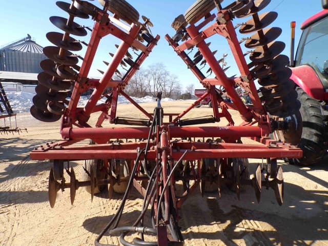 Image of White 271 equipment image 2