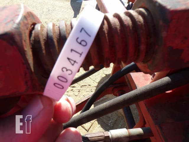 Image of White 271 equipment image 1