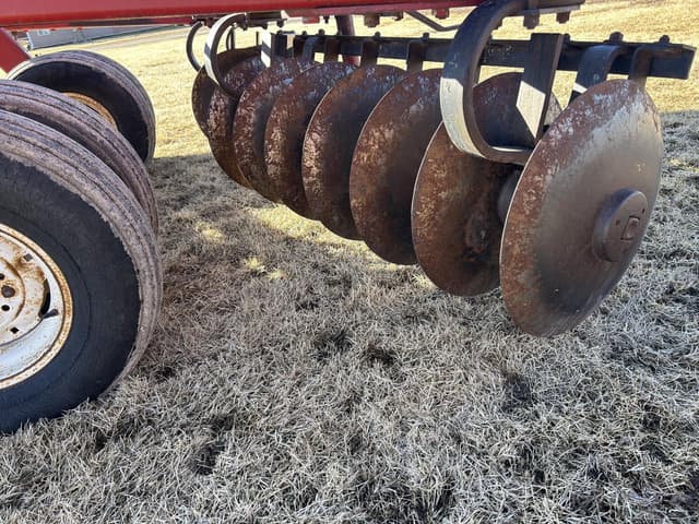 Image of White 271 equipment image 2