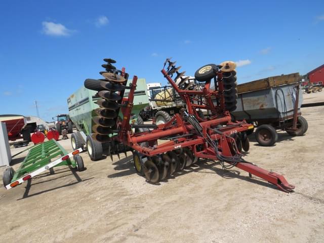 Image of White 273 equipment image 1