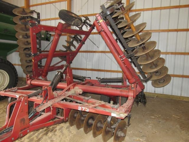 Image of White 273 equipment image 3