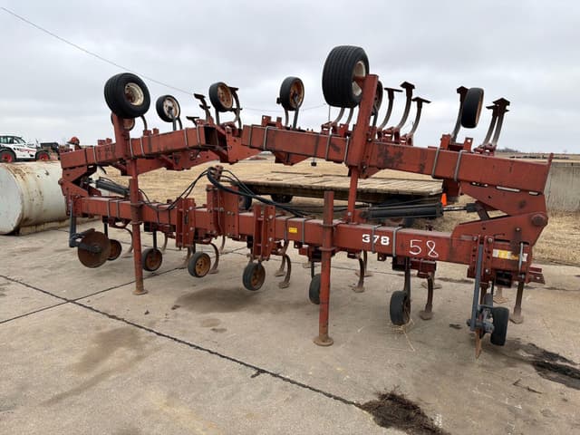 Image of White 378 equipment image 1