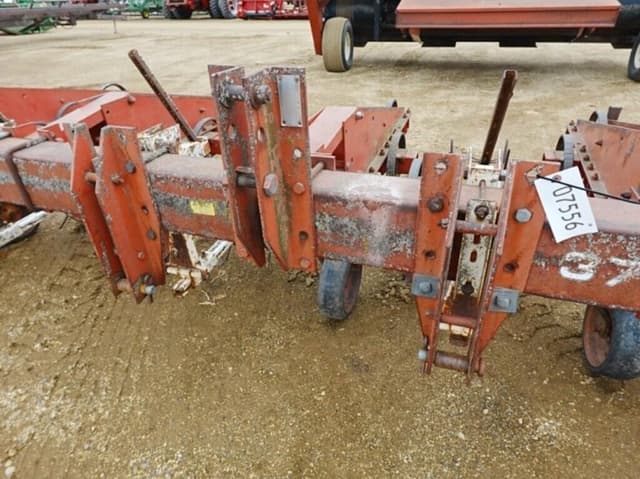 Image of White 378 equipment image 4