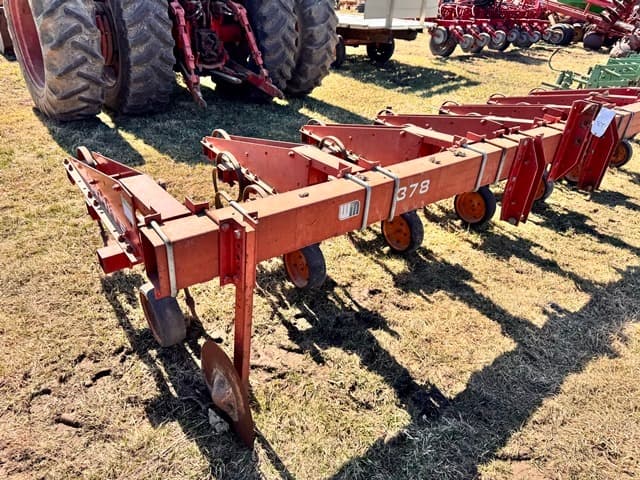 Image of White 378 equipment image 1