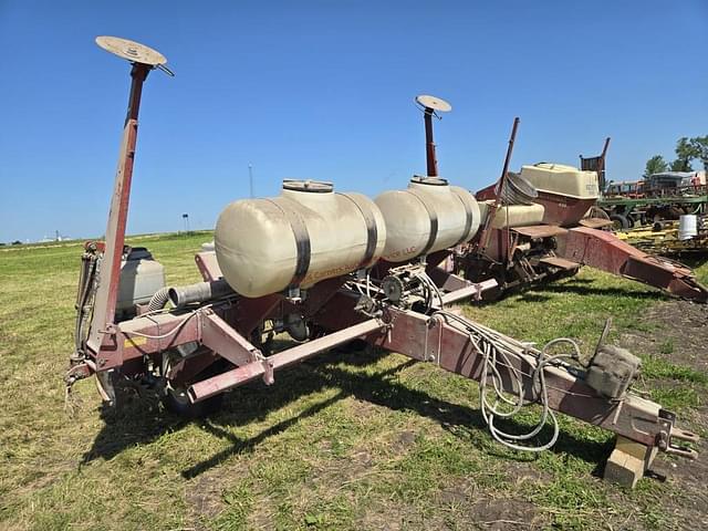 Image of White 5100 equipment image 3