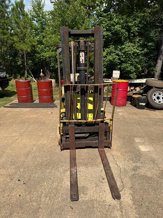 Image of White 40 equipment image 2