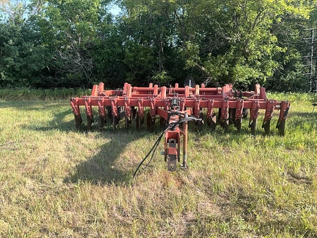 Image of White 445 equipment image 2