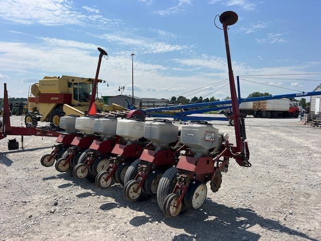Image of White 5100 equipment image 4