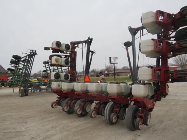 Image of White 5100 equipment image 3