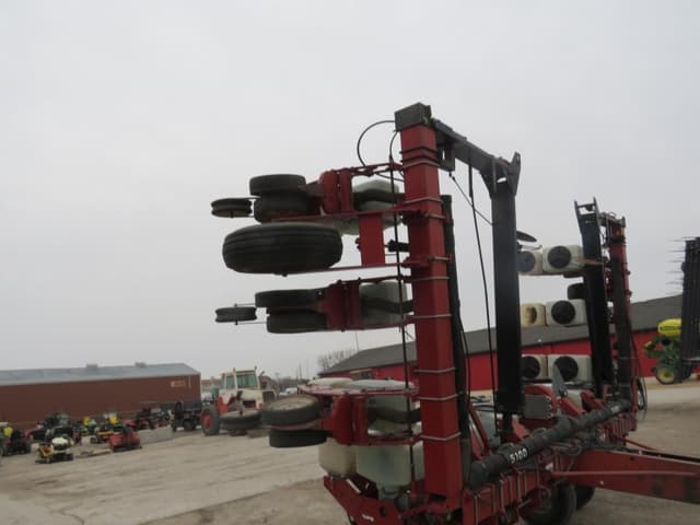 Image of White 5100 equipment image 1