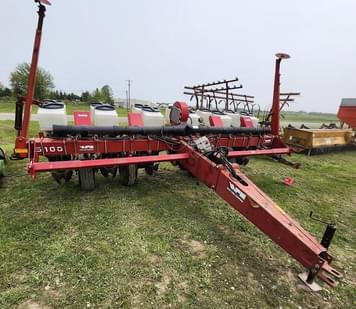 Main image White 5100