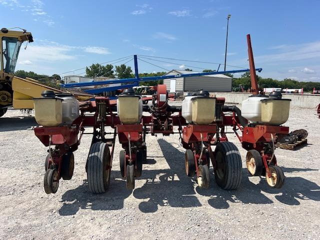 Image of White 5100 equipment image 3