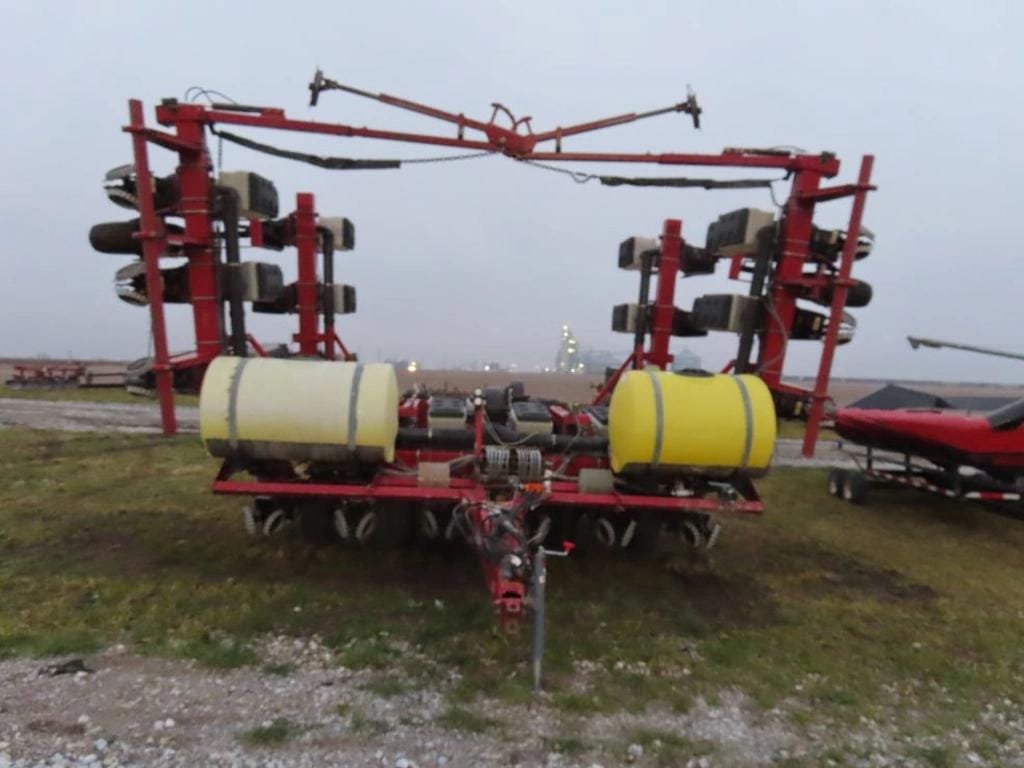 Main image White 6100