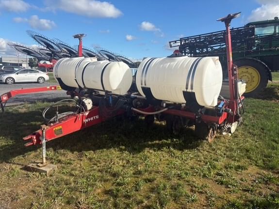 White 6100 Equipment Image0