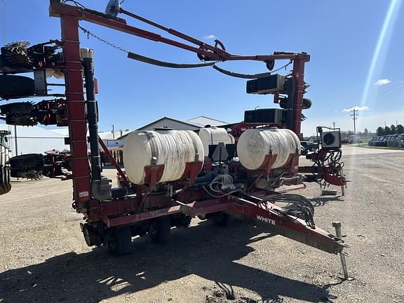 Image of White 6100 equipment image 3