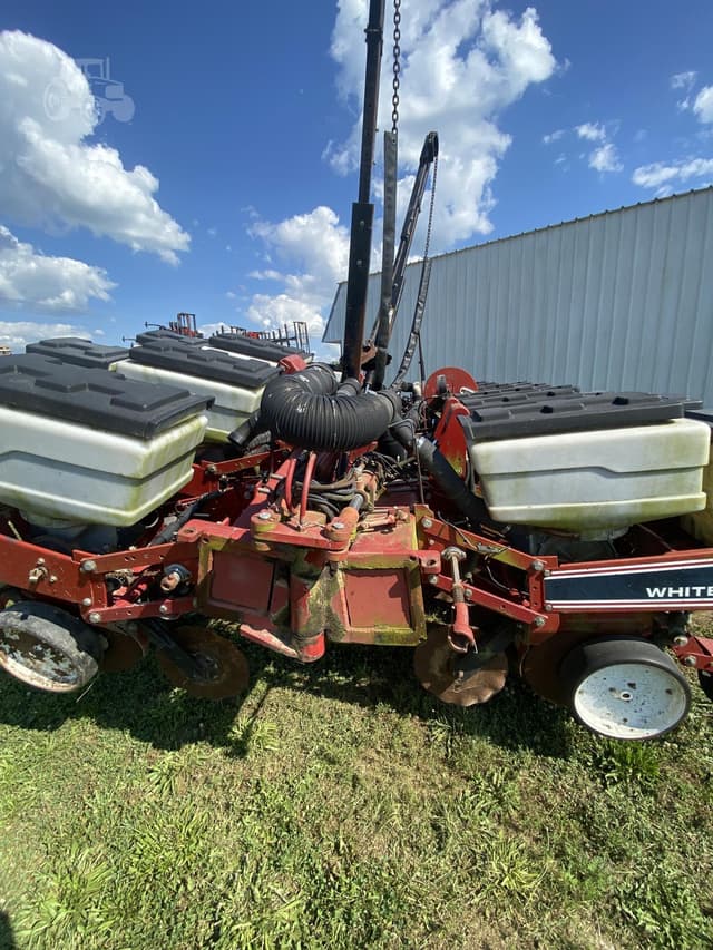 Image of White 6100 equipment image 4