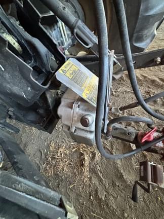 Image of White 6100 equipment image 4