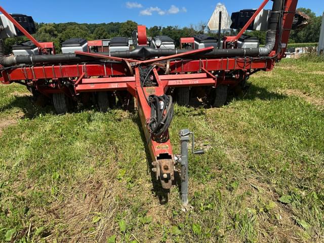 Image of White 6100 equipment image 1