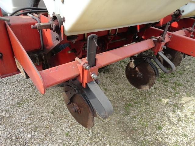 Image of White 6100 equipment image 4