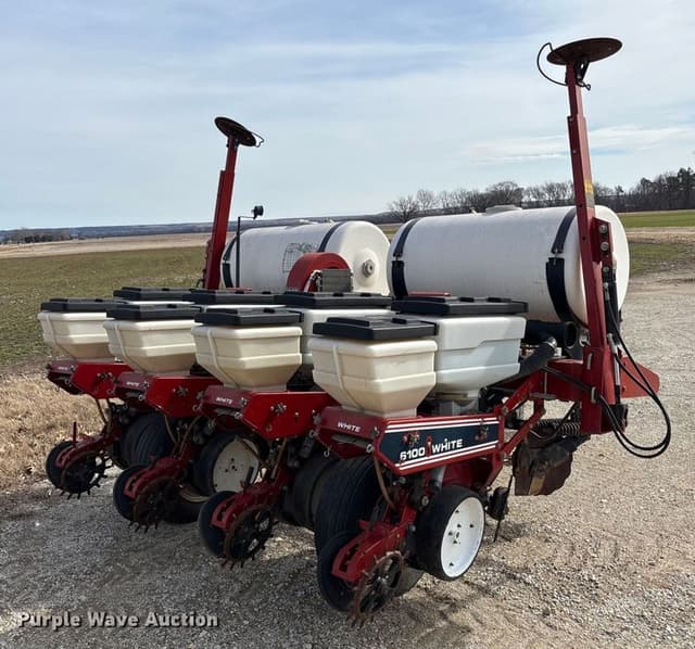 Image of White 6100 equipment image 4