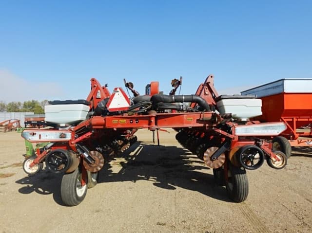 Image of White 6100 equipment image 4