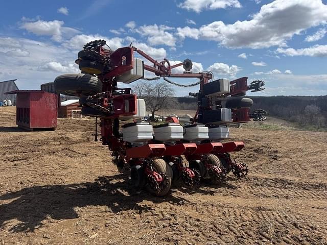 Image of White 6128 equipment image 3