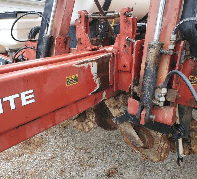 Image of White 6180 equipment image 4