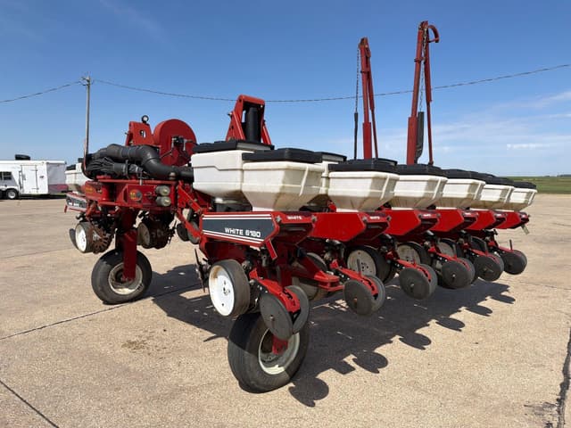 Image of White 6180 equipment image 1
