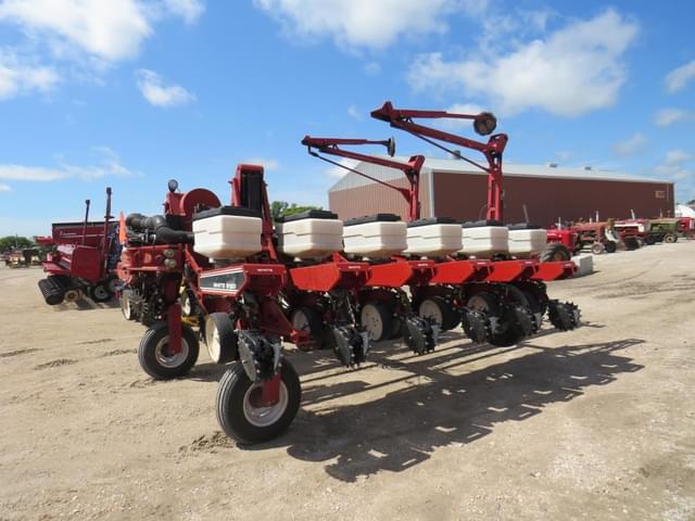 Image of White 6100 equipment image 4