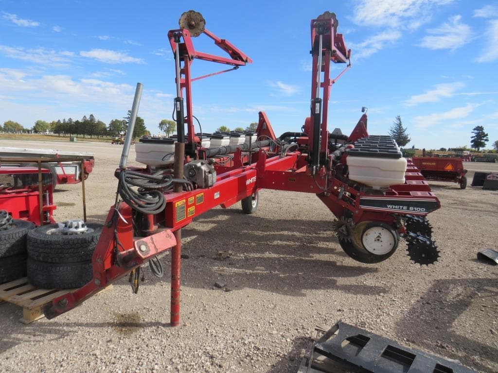 Image of White 6180 Primary image