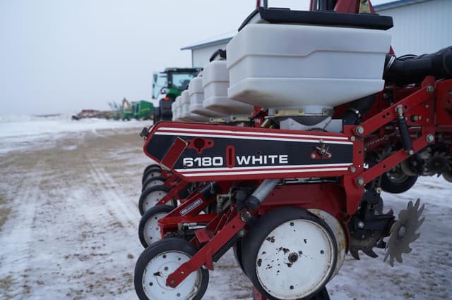 Image of White 6180 equipment image 4