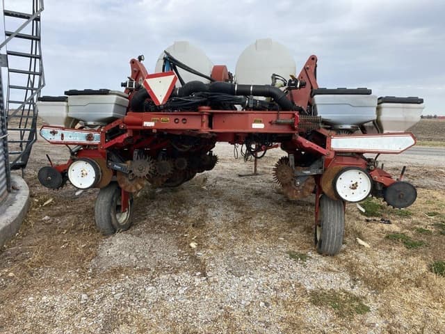 Image of White 6180 equipment image 3