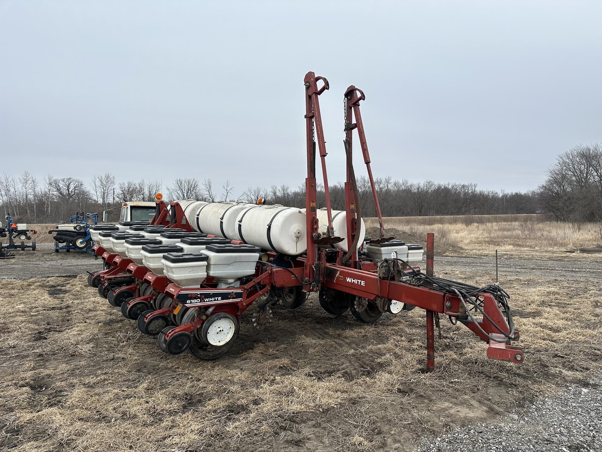 White 6182 Equipment Image0