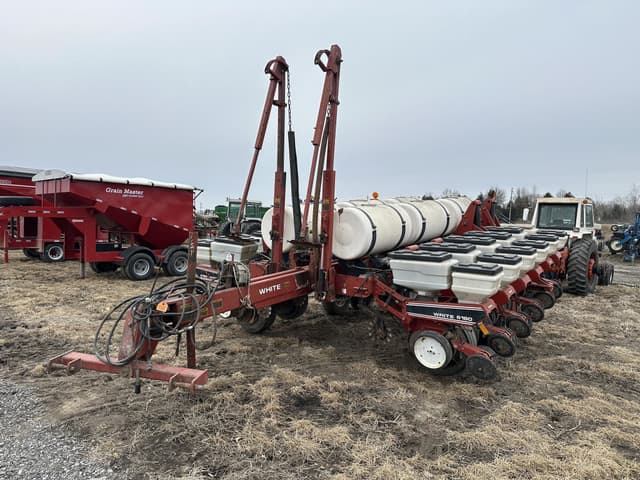 Image of White 6182 equipment image 3