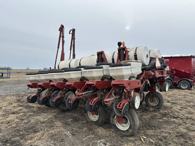 Image of White 6182 equipment image 2