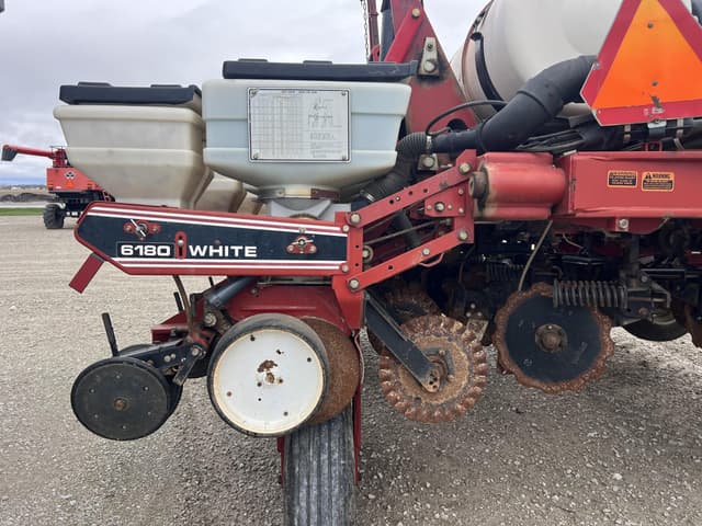 Image of White 6182 equipment image 4