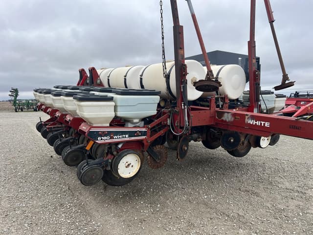 Image of White 6182 equipment image 1