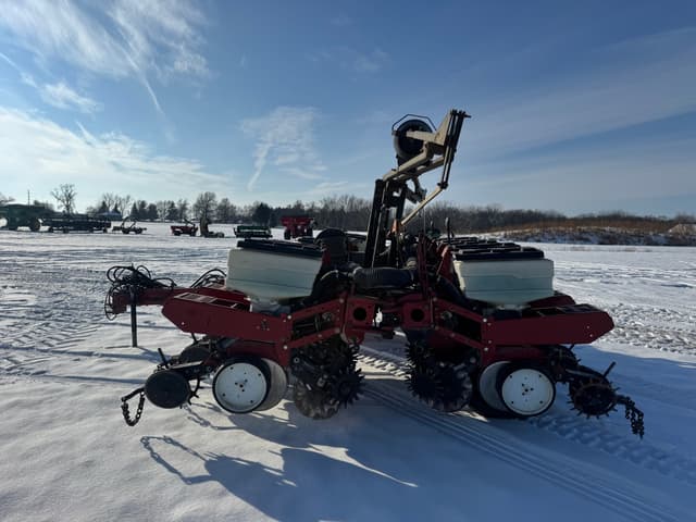 Image of White 6322 equipment image 3